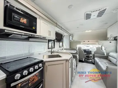 2026 Thor Motor Coach Chateau photo 17
