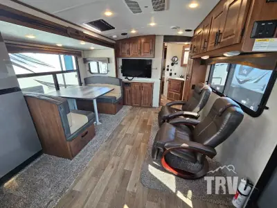 2025 Outdoors Timber Ridge Titanium Series 26KVS photo 4