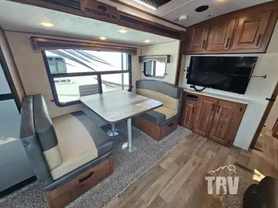 2025 Outdoors Timber Ridge Titanium Series 26KVS photo 10