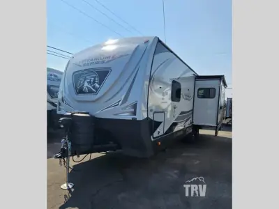 2025 Outdoors Timber Ridge Titanium Series 26KVS photo 2