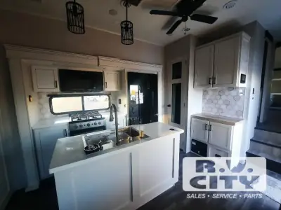 2025 Jayco Eagle 360DBOK photo 4