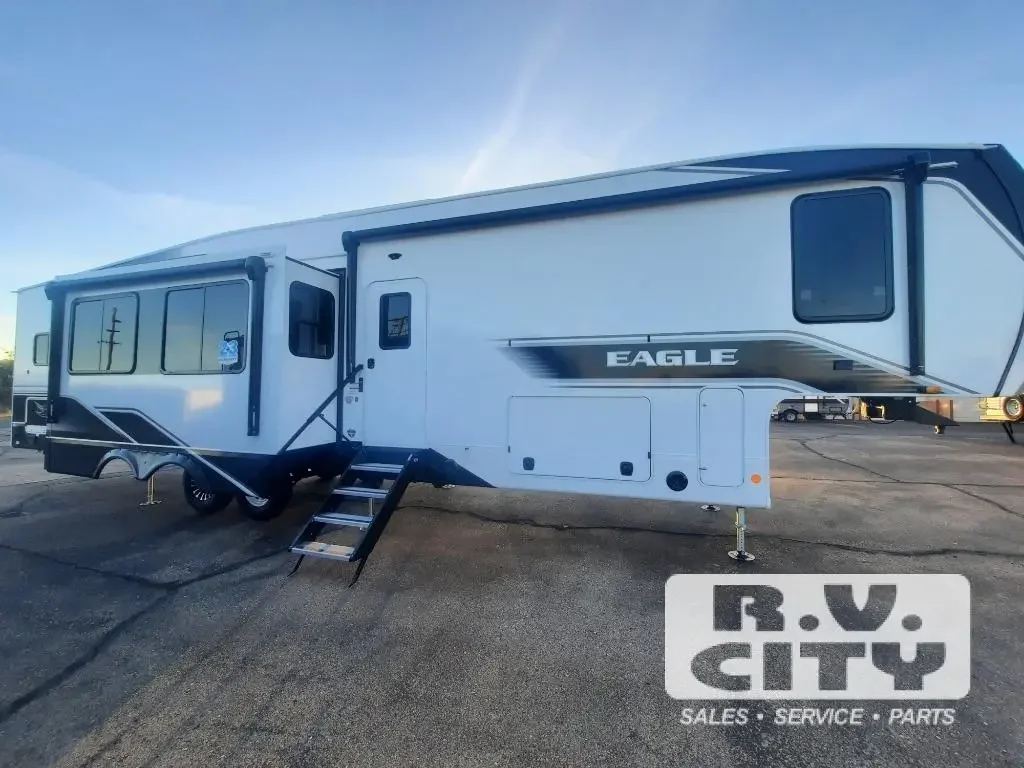 2025 Jayco Eagle 360DBOK exterior