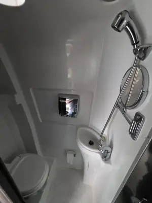 2014 Airstream Interstate Lounge EXT 4 seater photo 12
