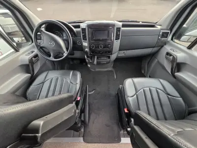 2014 Airstream Interstate Lounge EXT 4 seater photo 15