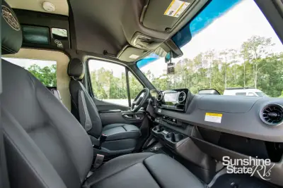 2027 Storyteller Overland Dark Mode OG AWD photo 24