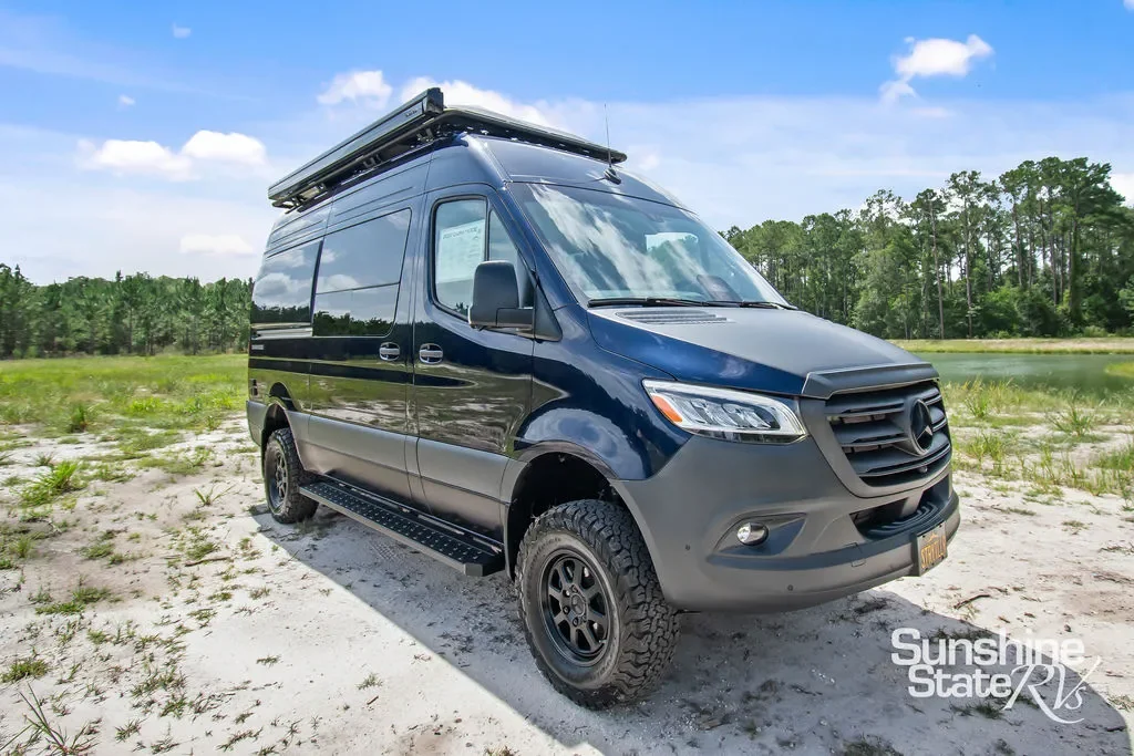 2027 Storyteller Overland Dark Mode OG AWD exterior
