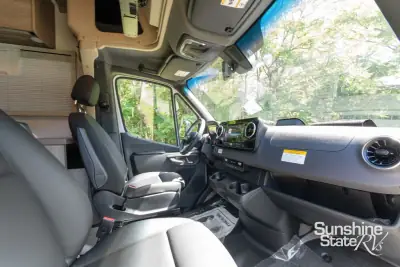 2027 Winnebago Ekko Sprinter 23B AWD photo 21
