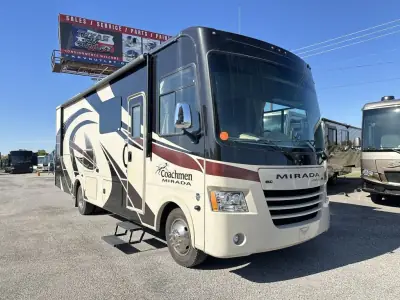 2019 Coachmen Mirada 29FW photo 2