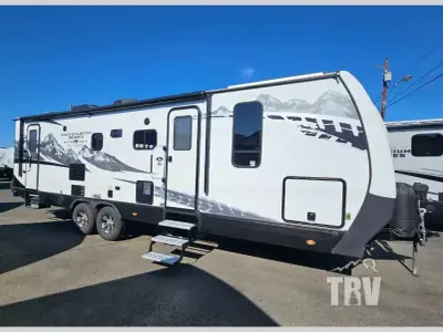 2023 Outdoors Back Country Series MTN TRX 28DBS photo 2