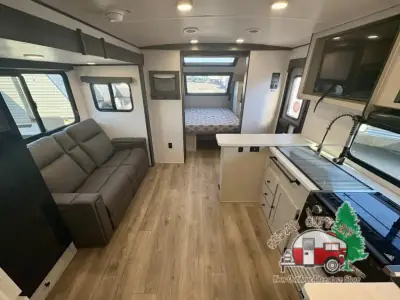 2026 Coachmen Northern Spirit Ultra Lite 2353RB photo 17