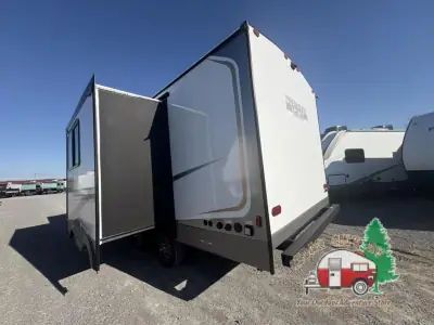 2026 Coachmen Northern Spirit Ultra Lite 2353RB photo 6