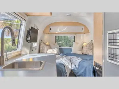2026 Airstream World Traveler 22RB photo 27