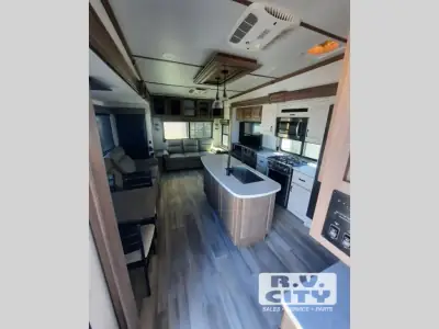 2023 Alliance Paradigm 310RL photo 10