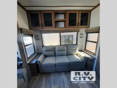 2023 Alliance Paradigm 310RL photo 7