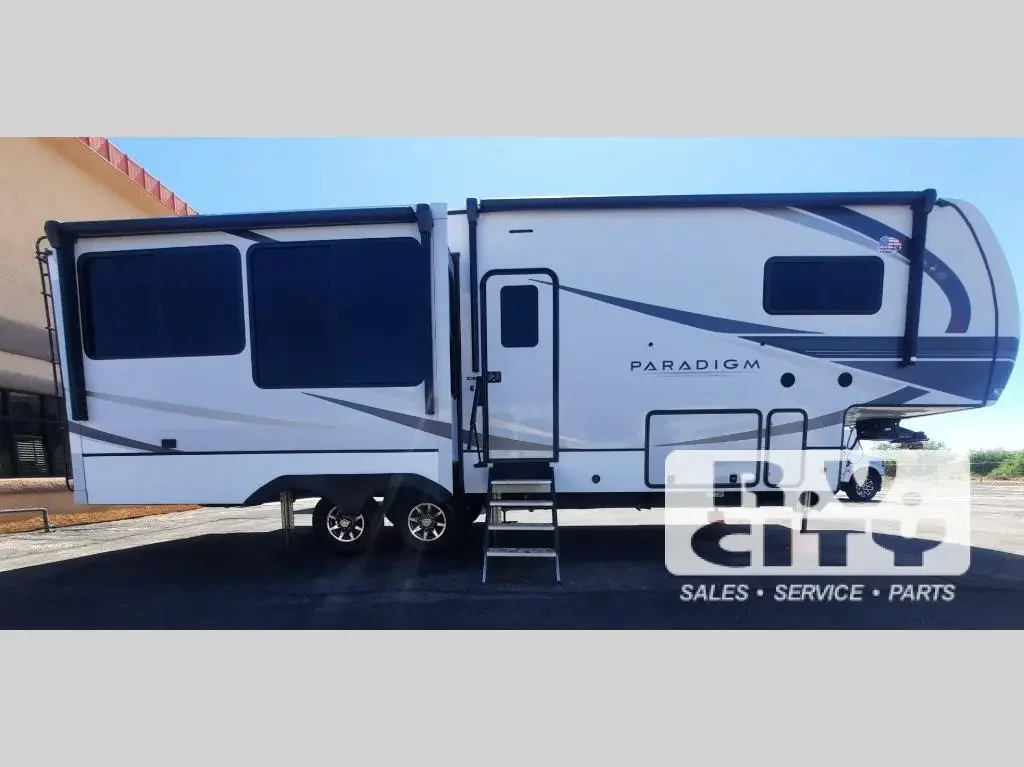 2023 Alliance Paradigm 310RL exterior