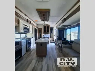 2023 Alliance Paradigm 310RL photo 9