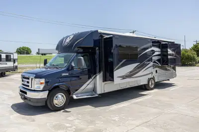 2023 Nexus Viper 29V