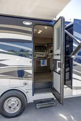 2023 Nexus Viper 29V photo 9