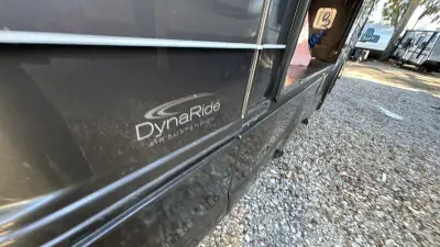 2007 Isata By Dynamax Touring Sedan Series 310 Ford Diesel photo 7
