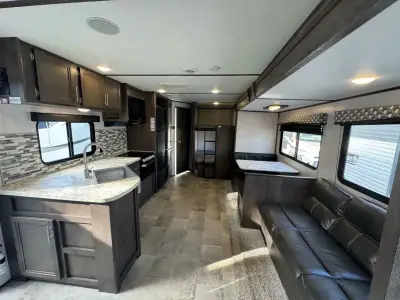 2020 Coleman By Dutchmen Lantern 263BH photo 11