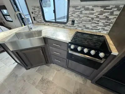 2020 Coleman By Dutchmen Lantern 263BH photo 34