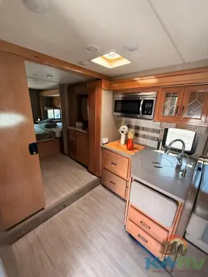 2020 Thor QUANTUM JM31 photo 14