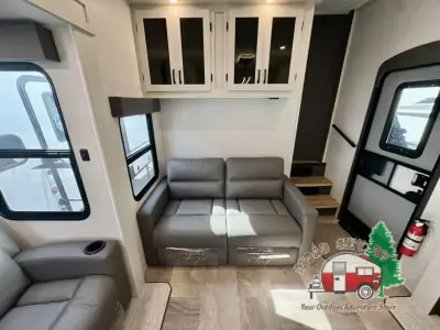 2026 Coachmen Chaparral 381DBL photo 26