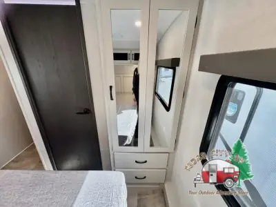 2026 Coachmen Chaparral 381DBL photo 32