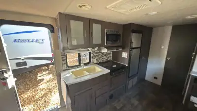2018 Wildwood By Forest River X-Lite 233RBXL photo 12