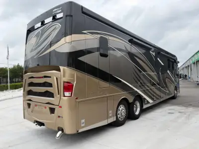 2020 Newmar Mountain Aire 4551 photo 6