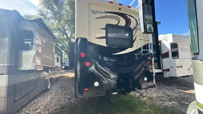 2011 Fleetwood Terra 34DS Ford 6.8L photo 5