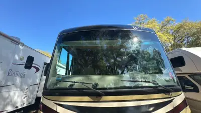 2011 Fleetwood Terra 34DS Ford 6.8L photo 41