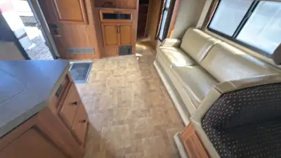 2011 Fleetwood Terra 34DS Ford 6.8L photo 36