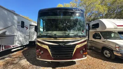 2011 Fleetwood Terra 34DS Ford 6.8L photo 2