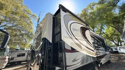 2011 Fleetwood Terra 34DS Ford 6.8L photo 53