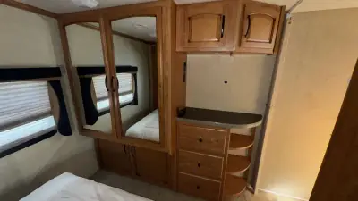 2011 Fleetwood Terra 34DS Ford 6.8L photo 25