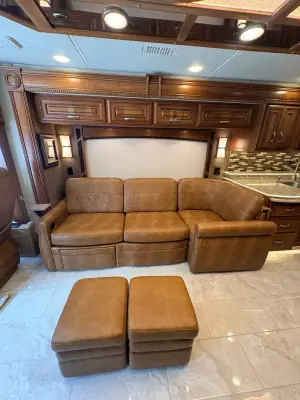 2017 Entegra Coach Anthem 44B photo 12