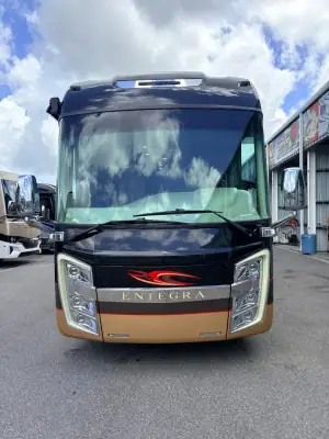 2017 Entegra Coach Anthem 44B photo 2