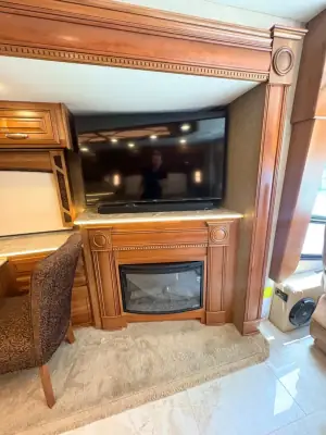 2017 Entegra Coach Anthem 44B photo 14