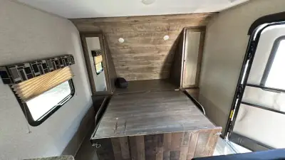 2018 Coleman By Dutchmen Light LX 1925BH photo 11