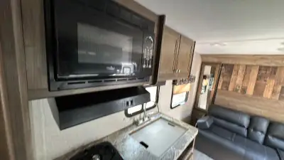 2018 Coleman By Dutchmen Light LX 1925BH photo 24