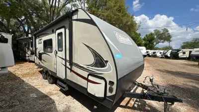 2018 Coleman By Dutchmen Light LX 1925BH photo 2