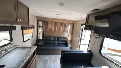 2018 Coleman By Dutchmen Light LX 1925BH photo 26