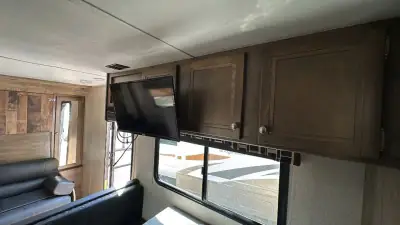 2018 Coleman By Dutchmen Light LX 1925BH photo 25