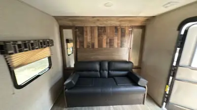 2018 Coleman By Dutchmen Light LX 1925BH photo 15