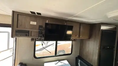 2018 Coleman By Dutchmen Light LX 1925BH photo 13