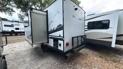 2021 Cherokee By Forest River Wolf Pup 16PF photo 6