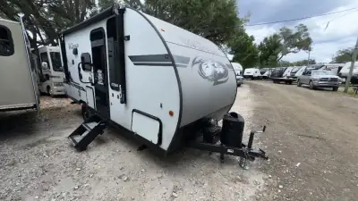 2021 Cherokee By Forest River Wolf Pup 16PF photo 35