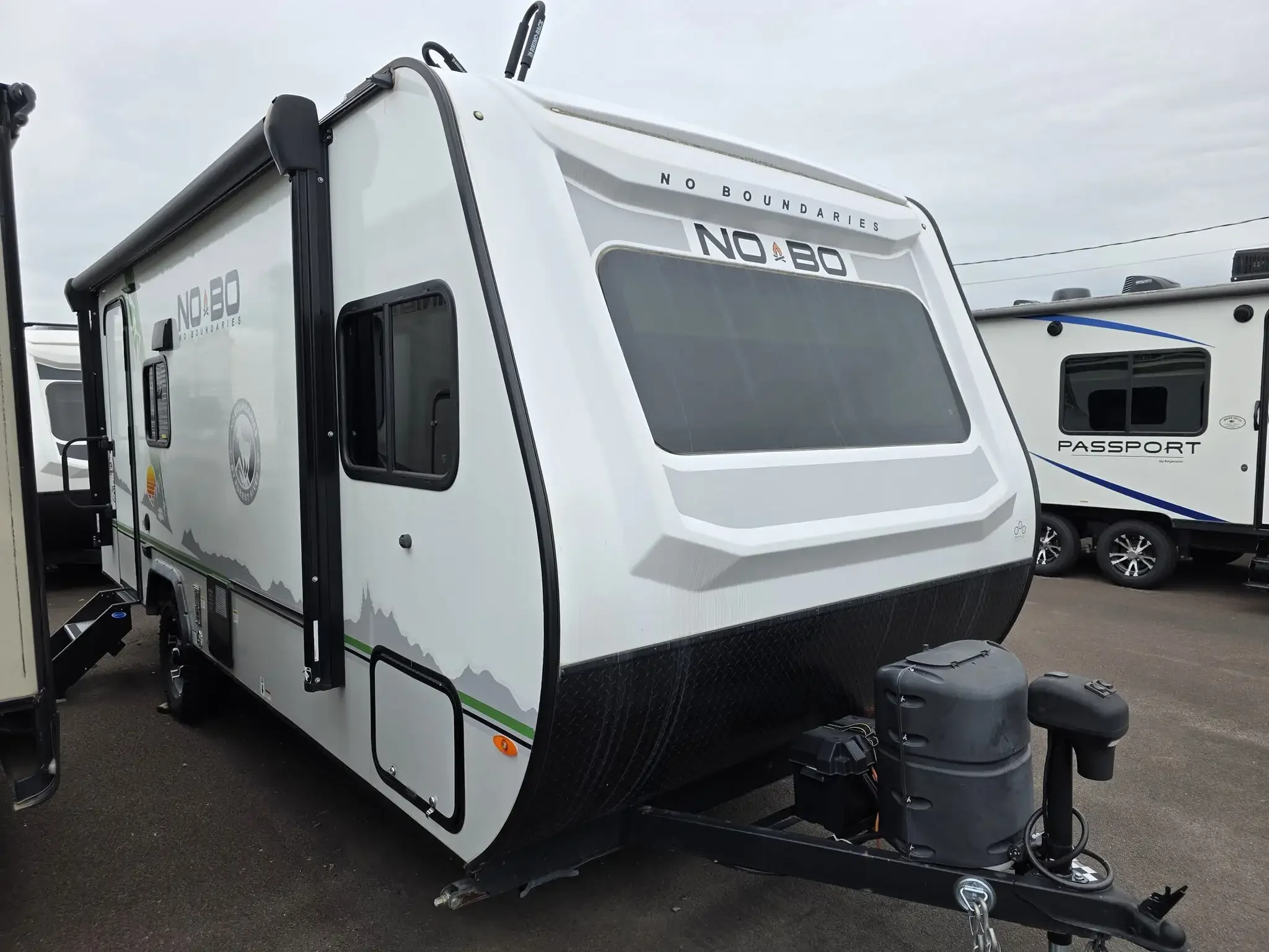 2022 Forest River No Boundaries NB19.5 exterior