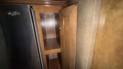 2017 Thor Motor Coach Challenger 37YT photo 34